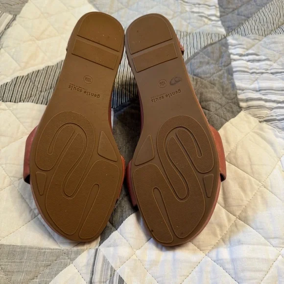 Gentle Souls Weathered PinkWedge Sandals - Picture 7 of 9